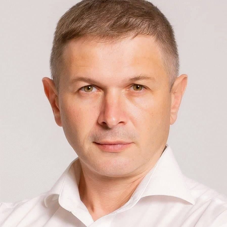 Руслан Синиченко
